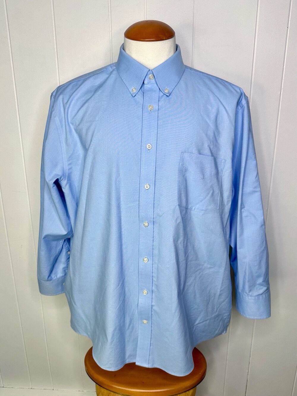 Stafford COOLMAX Blue Oxford Dress Shirt - Mens XL 17-17.5 - Reg Fit Button Down